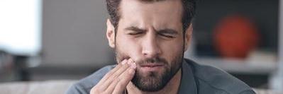 man with tooth pain in avondale