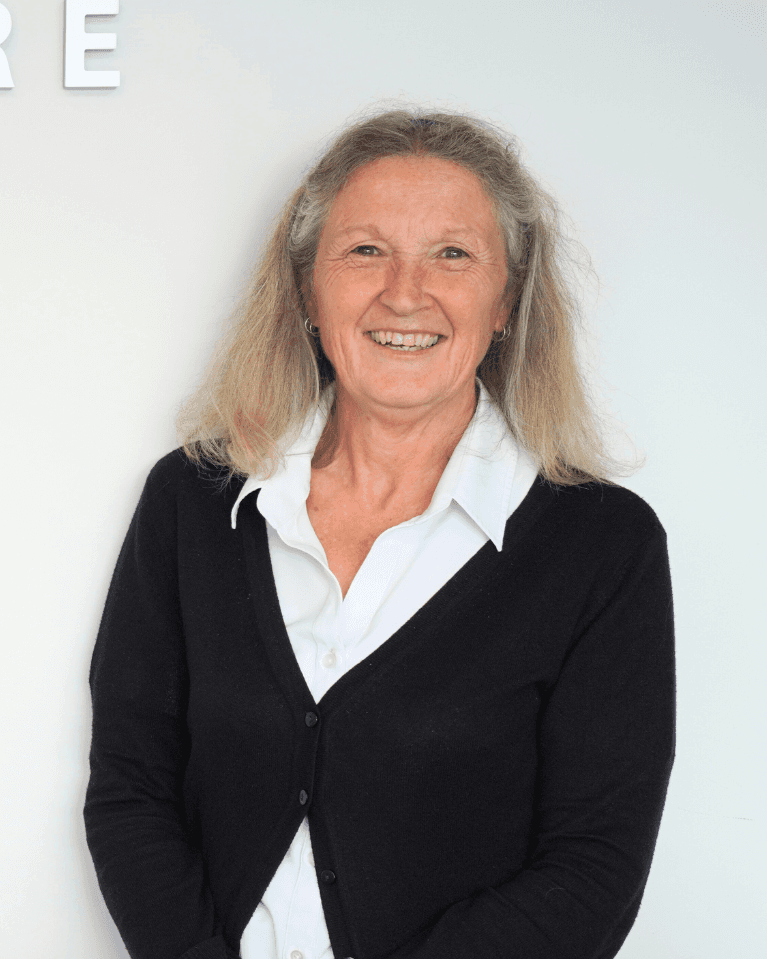 Receptionist/Office Manager at Avondale Dental Centre